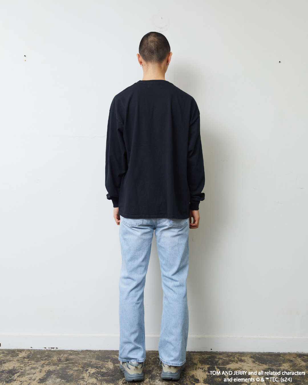 TJ FRONT PRINT LONG TEE BLACK